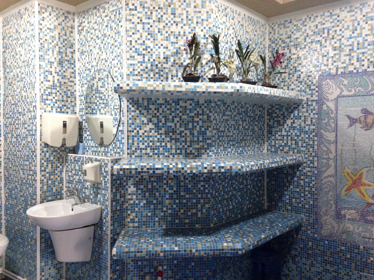 Atyraū Hostel Arzy מראה חיצוני תמונה